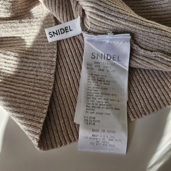 SNIDEL Lamé Rib Knit Long Sleeve Turtle Neck - size F (ONE SIZE), approx. XS-M - Picture 8 of 8